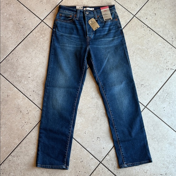 NWT Levi’s Wedgie Straight Blue Women's Jeans size 28 - Picture 2 of 7